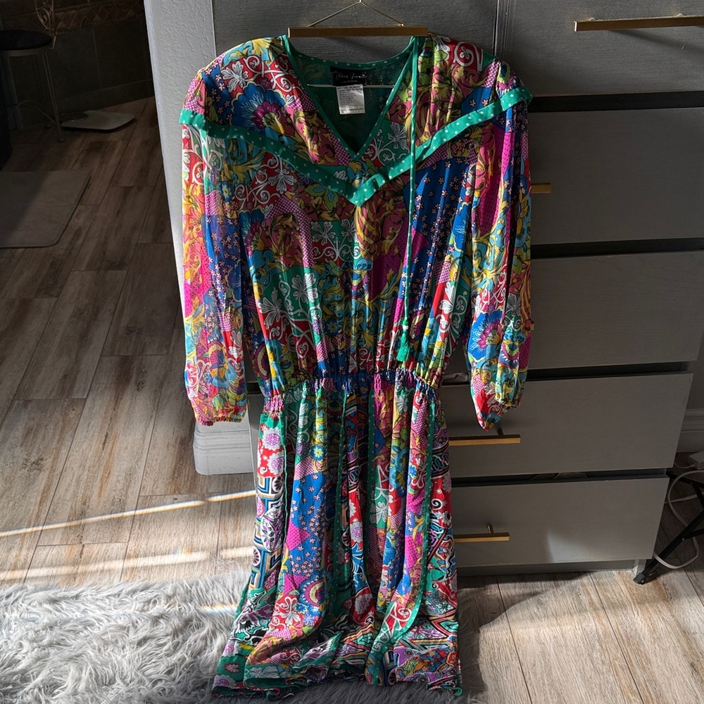 Vintage Bohemian Multi-Color Paisley V-Neck Long Sleeve Maxi Dress